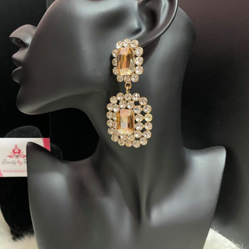 Isabella Statement Earring