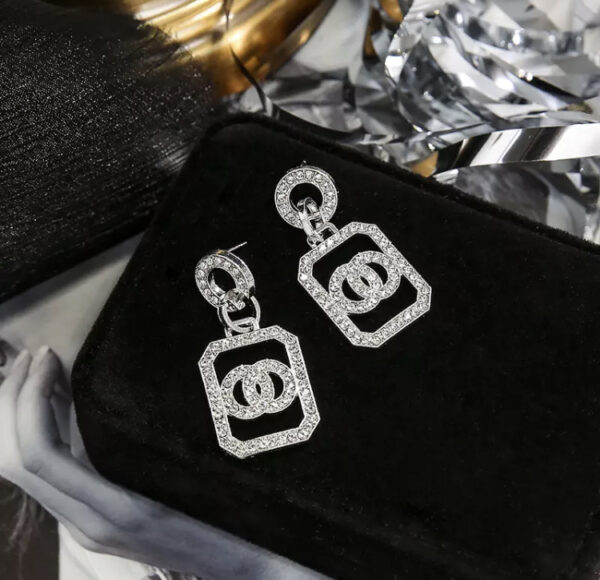 Robyn Statement Earring